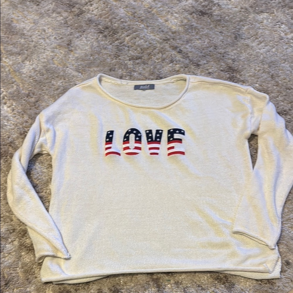 🍍MARLED LOVE SWEATER🍍SZ M🍍PIT TO PIT 22”🍍LENGTH 23”🍍